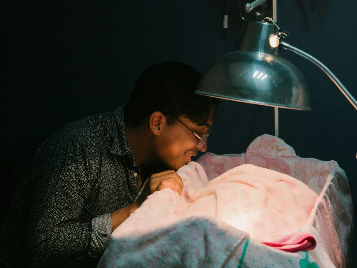 States Are Offering More Paternity Leave, But Are Dads “Man” Enough To Take It?