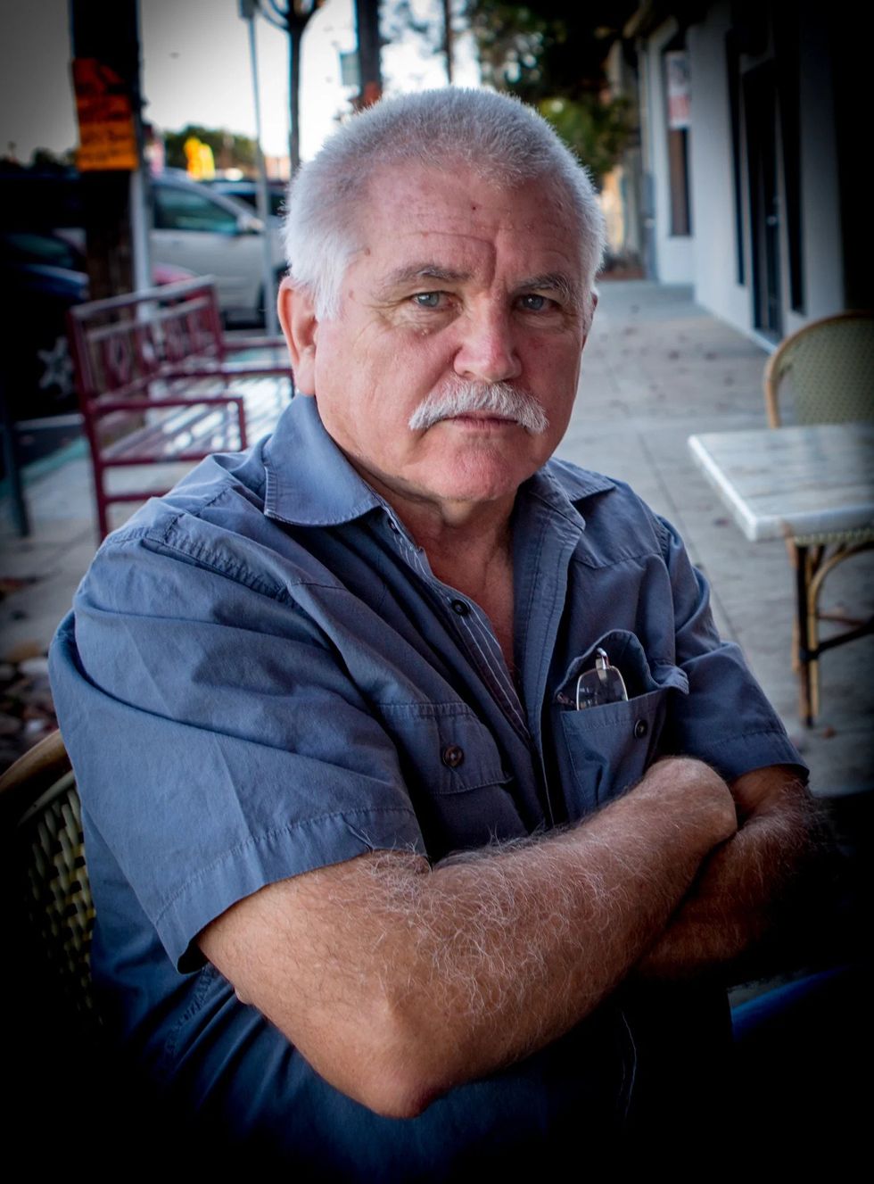 In his book, Mike Davis explores the interplay between urban development, natural disasters, man-made catastrophes and cultural narratives.