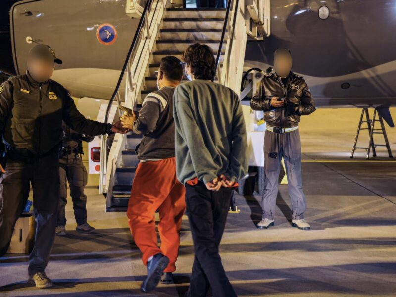 Military Deportation Flights for Illegal Immigrants.