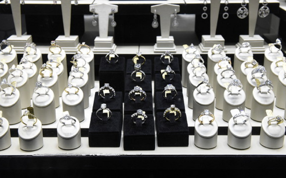 2022, Belgium. Pieces of jewelry in the window of a store in Antwerp's diamond district.