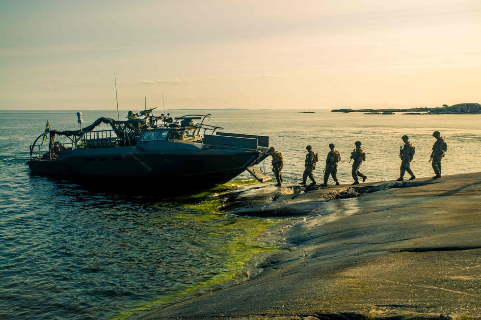 A 2018 photo of Swedish Marines during amphibious assault rehearsal in Korso, Sweden.
