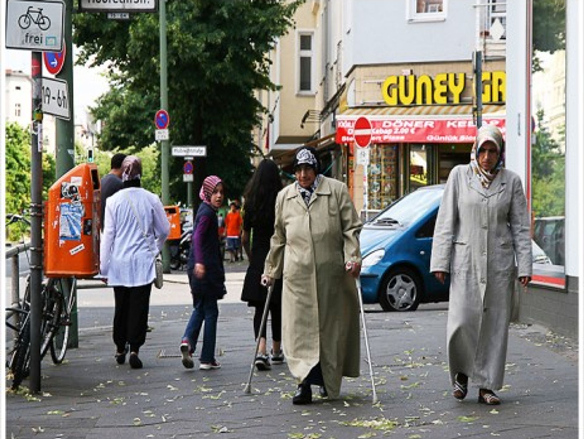 A Berlin stroll (Libertinus)