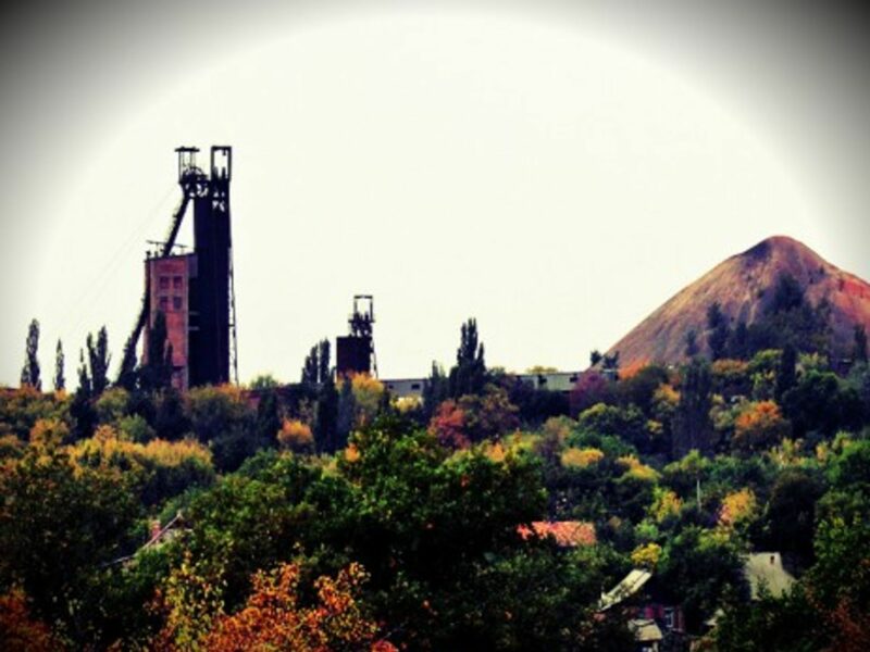 A coal mine and its spoil tip in Donetsk Oblast, Ukraine