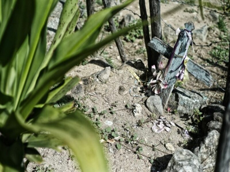 A Colombian grave