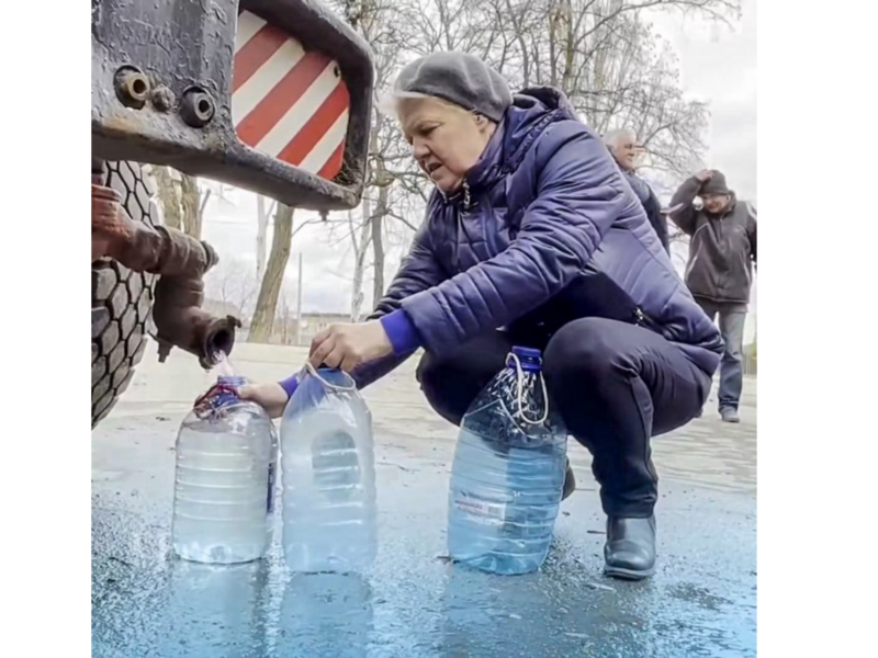 A Donbas Quagmire? Running Out Of Water, Supplies, Men