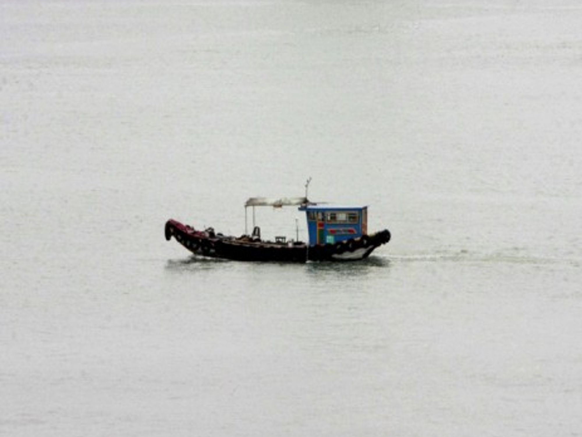 A fishing boat near Shangai (Bruce Tuten)