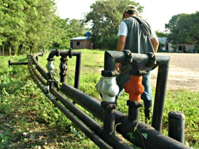 A Mansarovar pipeline in Puerto Boyaca, Colombia