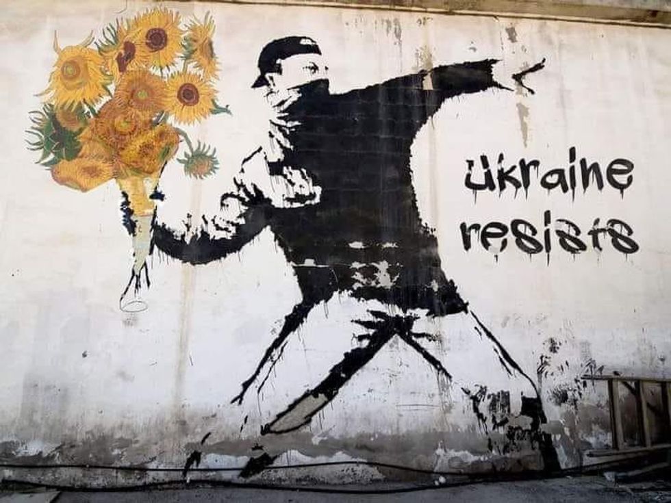 A mural reproducing work by Banksy in the context of the war in Ukraine