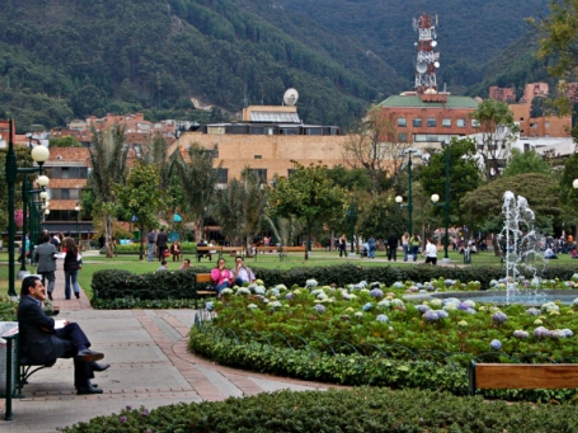 A park in green Bogota