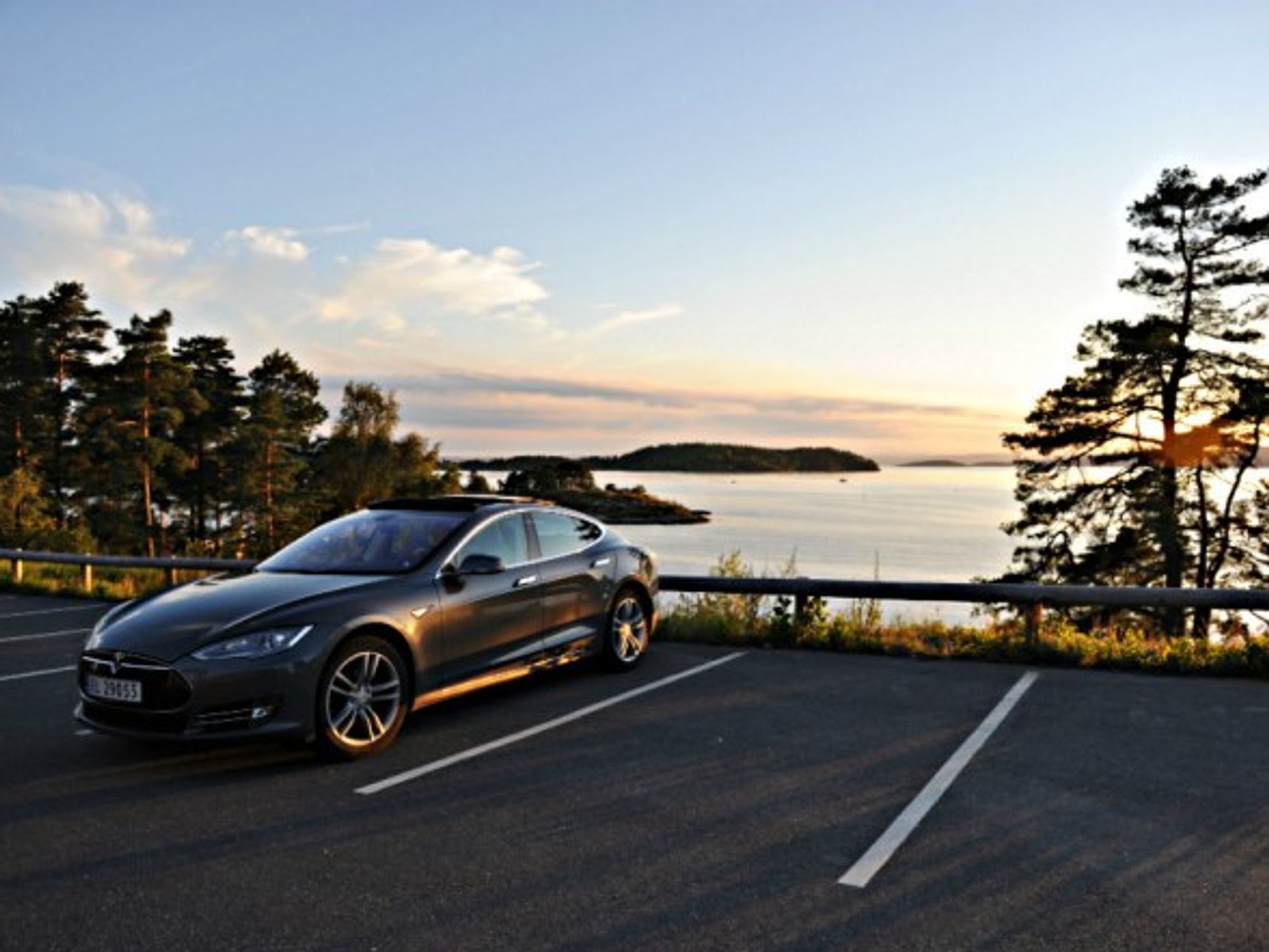 A Tesla electric car sits in Oslo in 2015.