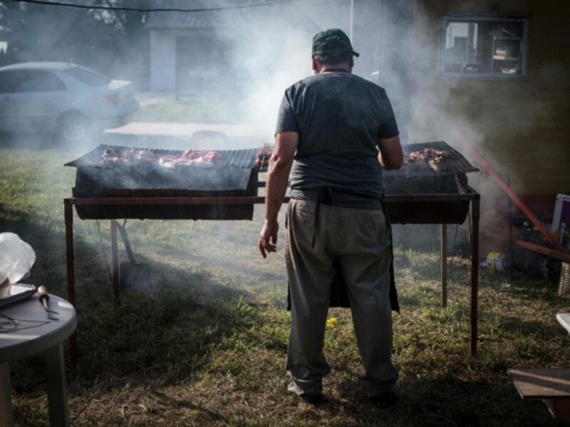 A traditional asado (grill, barbecue) in Buenos Aires