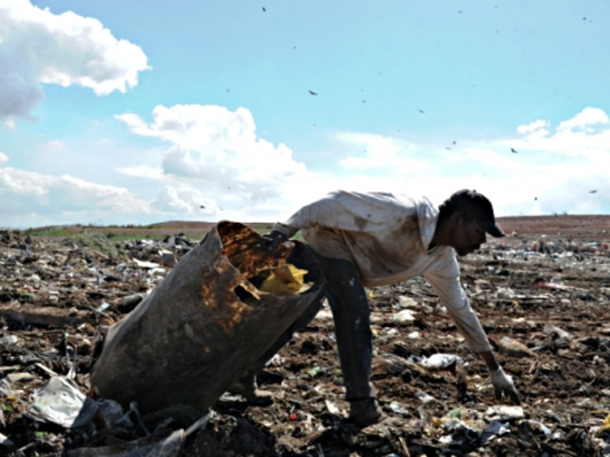 A trash picker at the Gramacho Garden landfill, on the northern outskirts of Rio de Janeiro