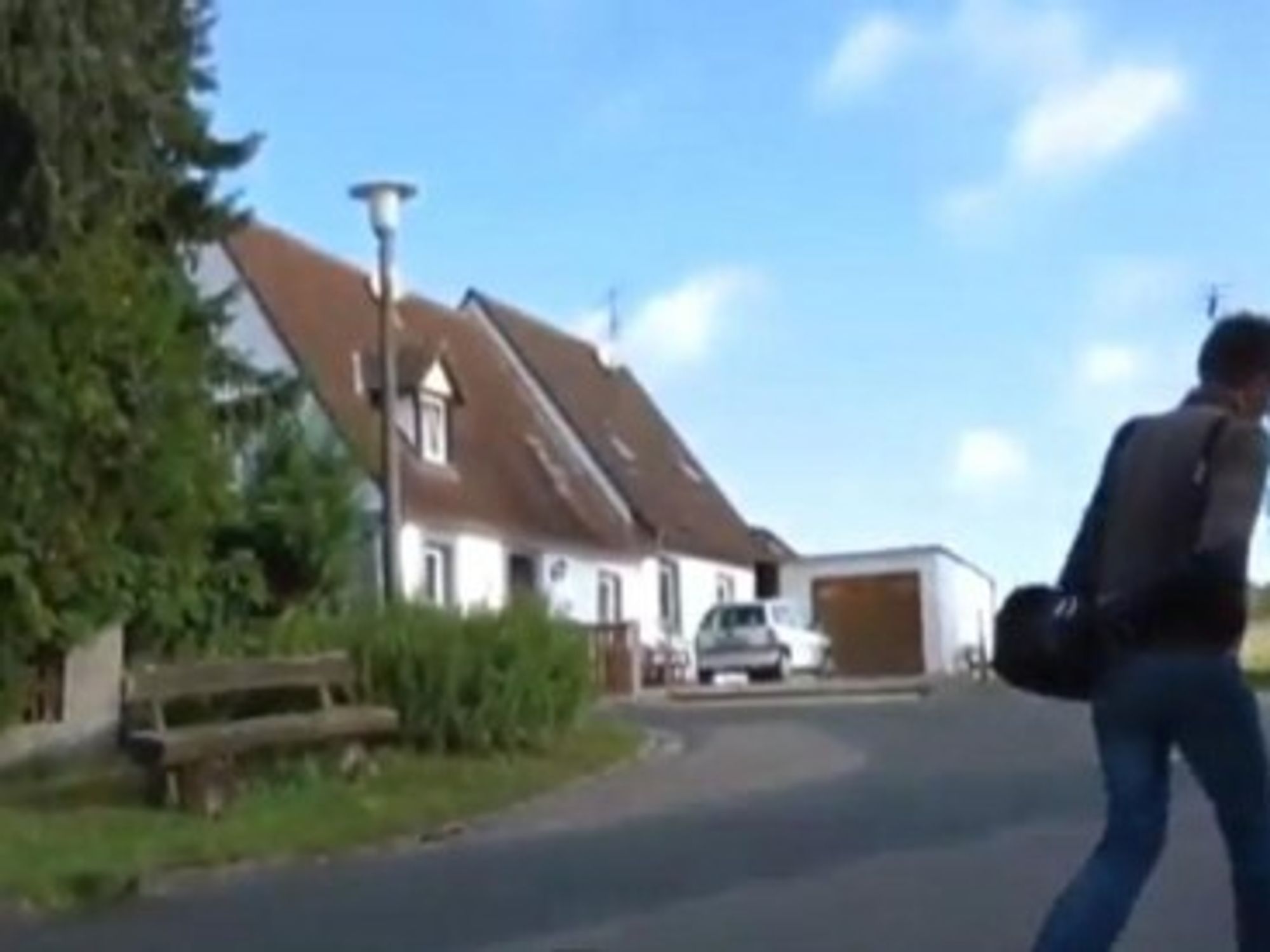 A video image of the family house in Willmersbach, Bavaria (DAPD)
