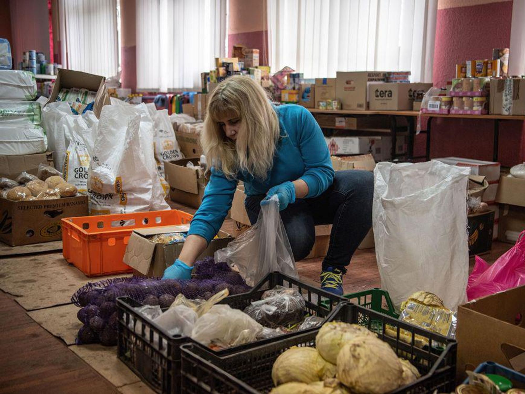 A Ukrainian Guide Of "Life Hacks," To Help Yourself And Help Win The War