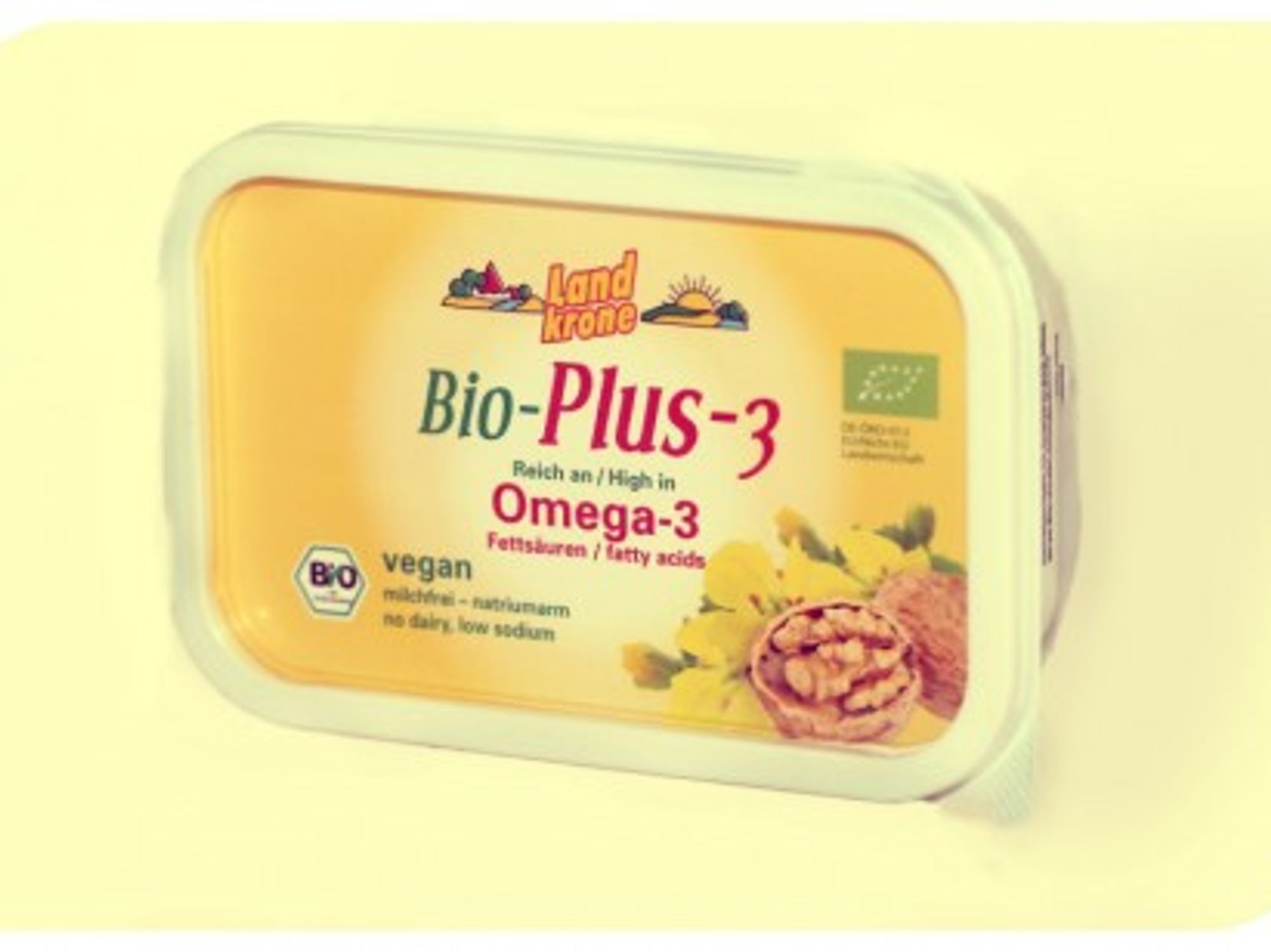 A walnut spread - but with plenty of palm and coconut oils