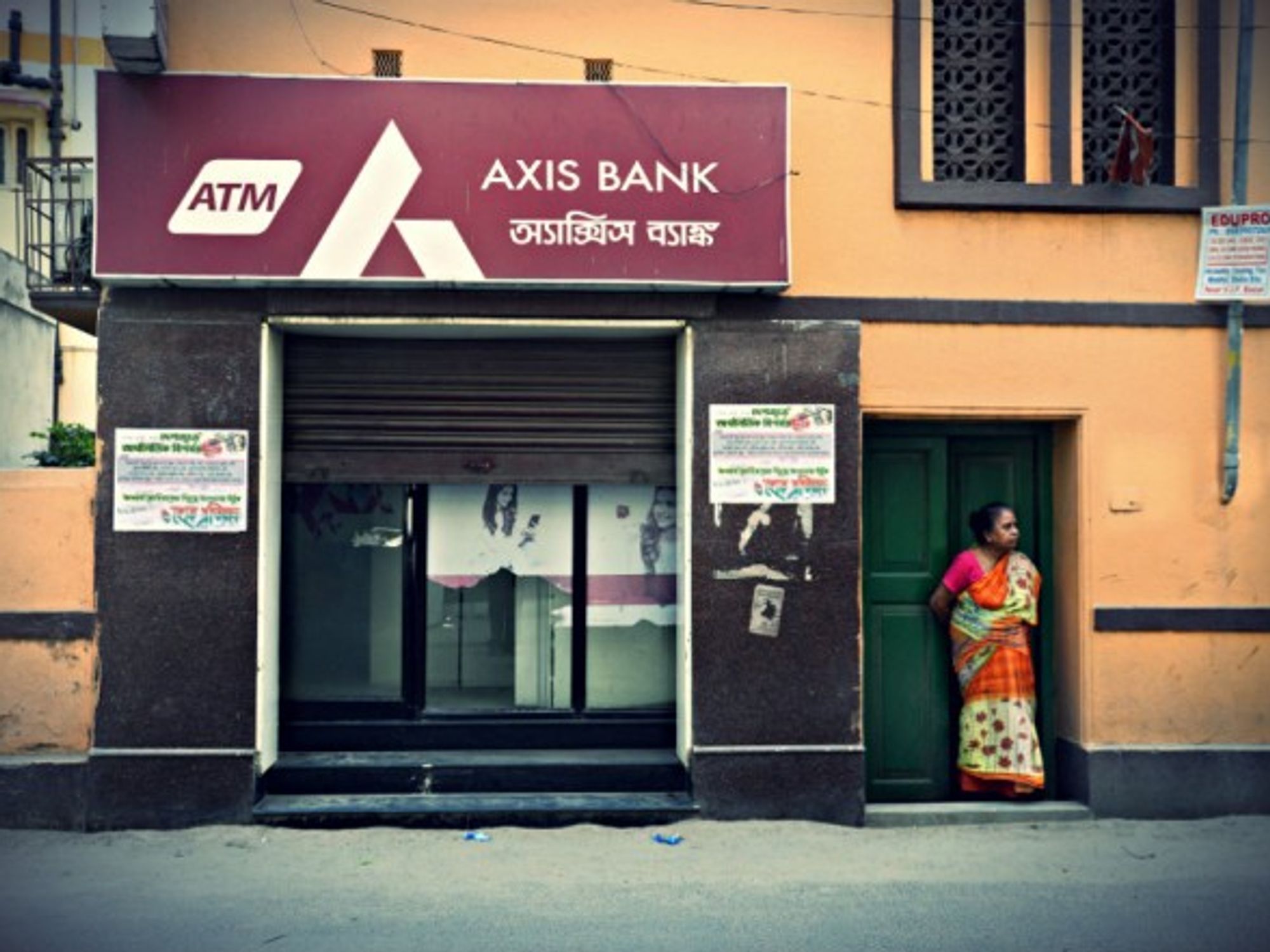 A woman and a bank in Kolkata