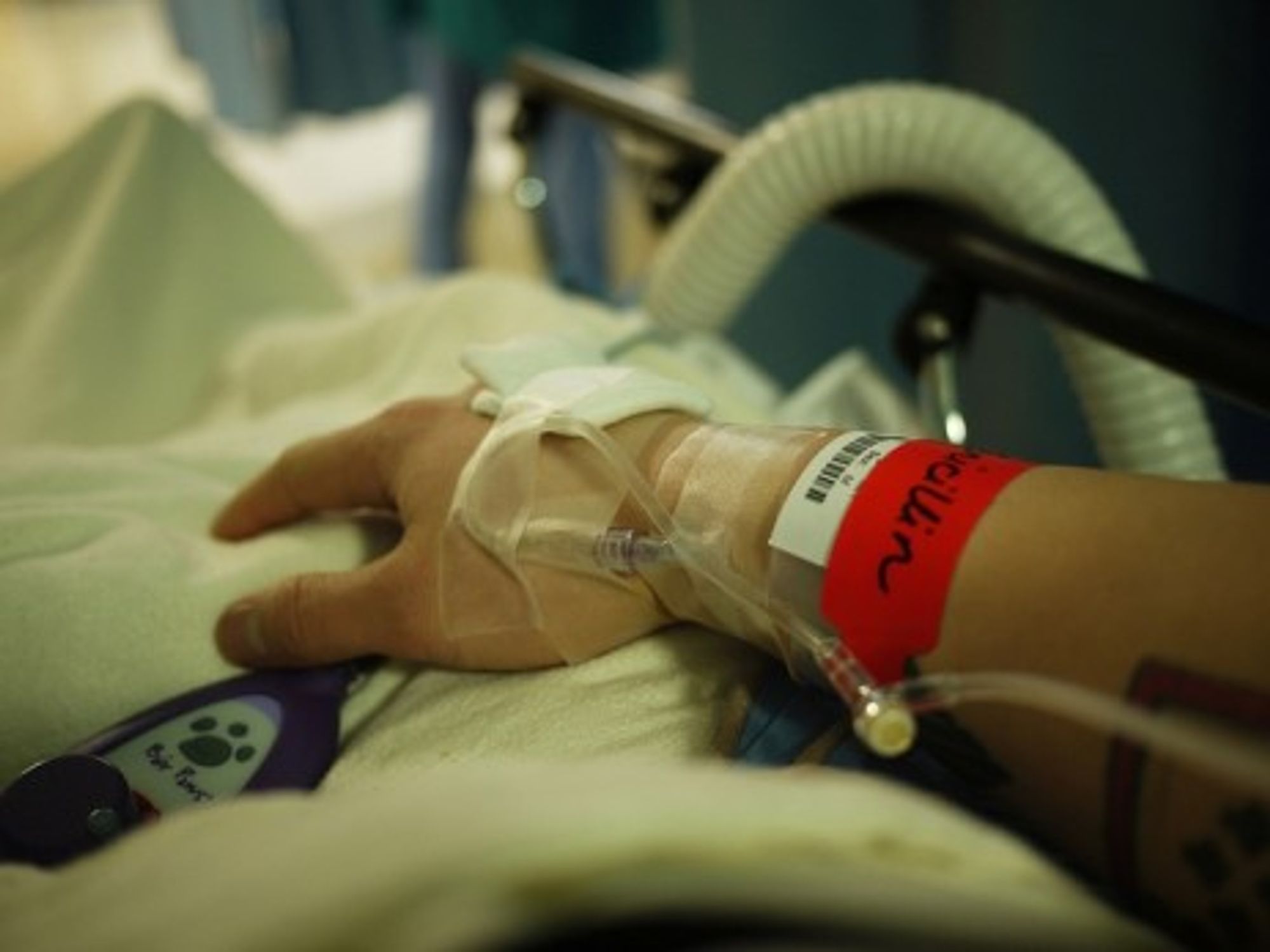 About 7 out of every 1 million patients placed under general anesthesia die