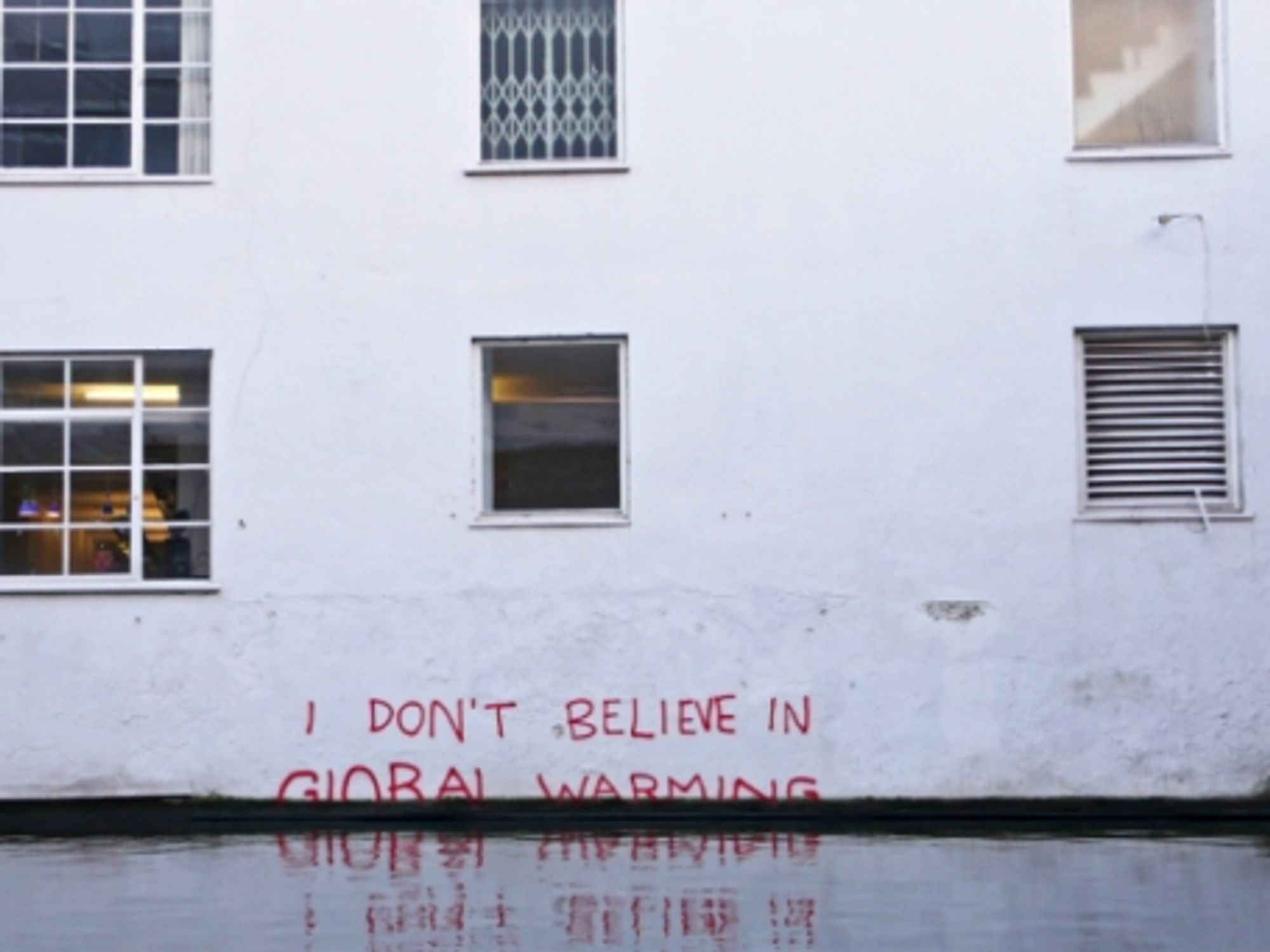 â€œI don't believe in Global Warmingâ€ by Banksy in London