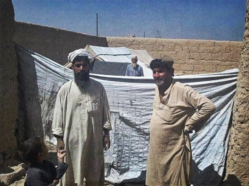 Afghan refugees going home to Pakistan