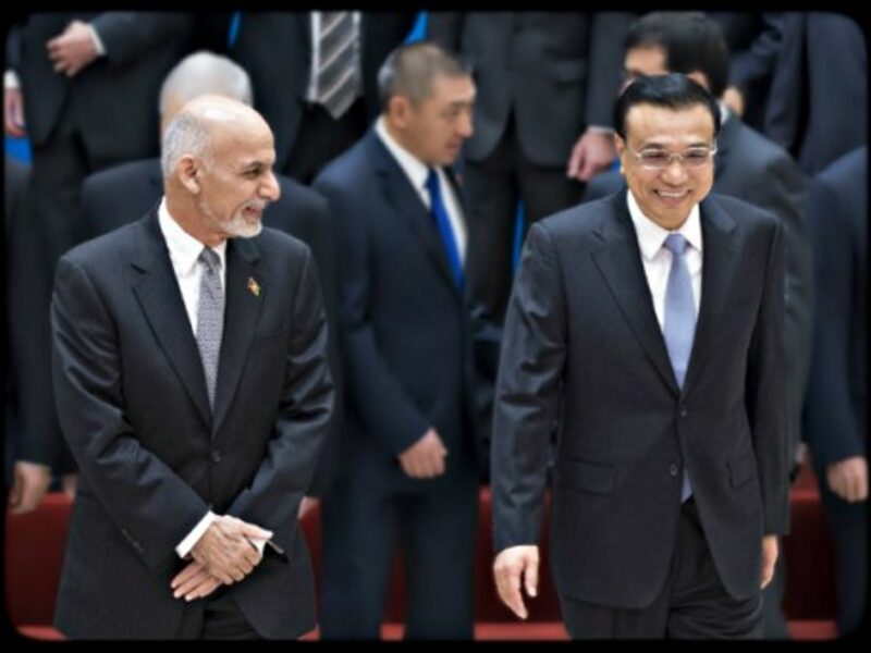 Agfhan President Ashraf Ghani and Chinese Premier Li Keqiang