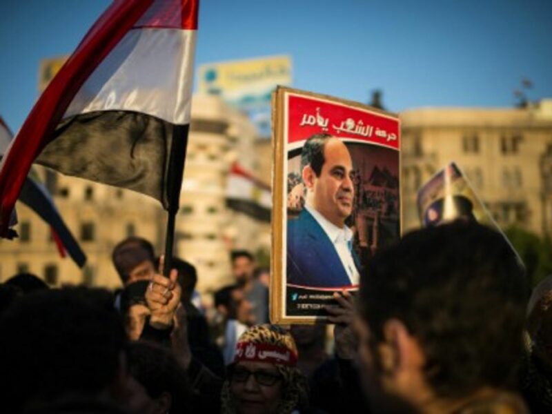 Al-Sisi supporters demonstrate near Tahrir Square on March 28, 2014