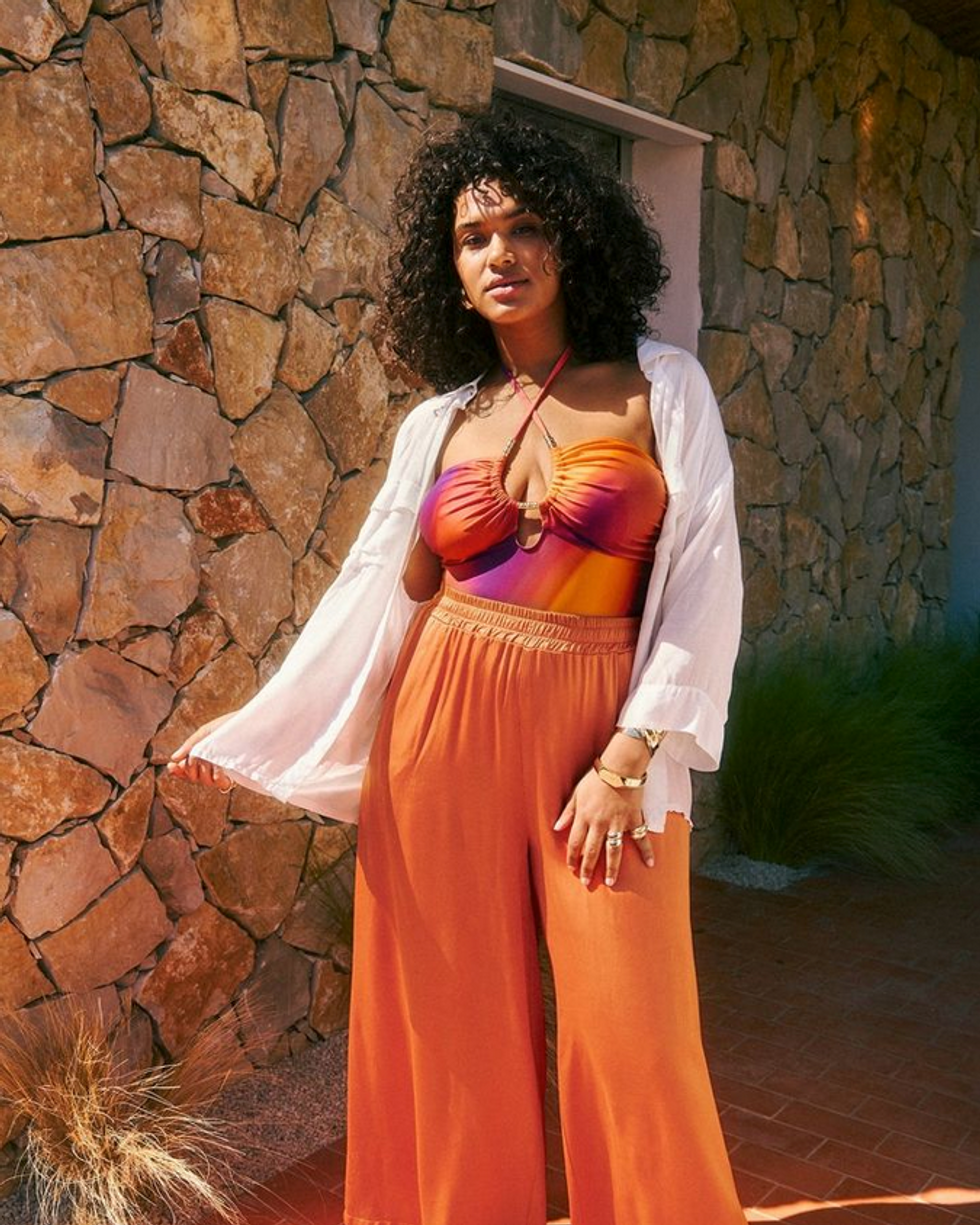 Almé Paris specializes in providing sizes extra small to extra large.