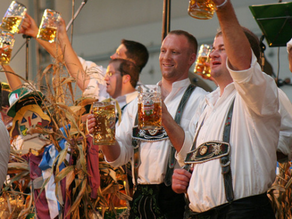 An authentic Bavarian Oktoberfest ... in Michigan (wolfworld)