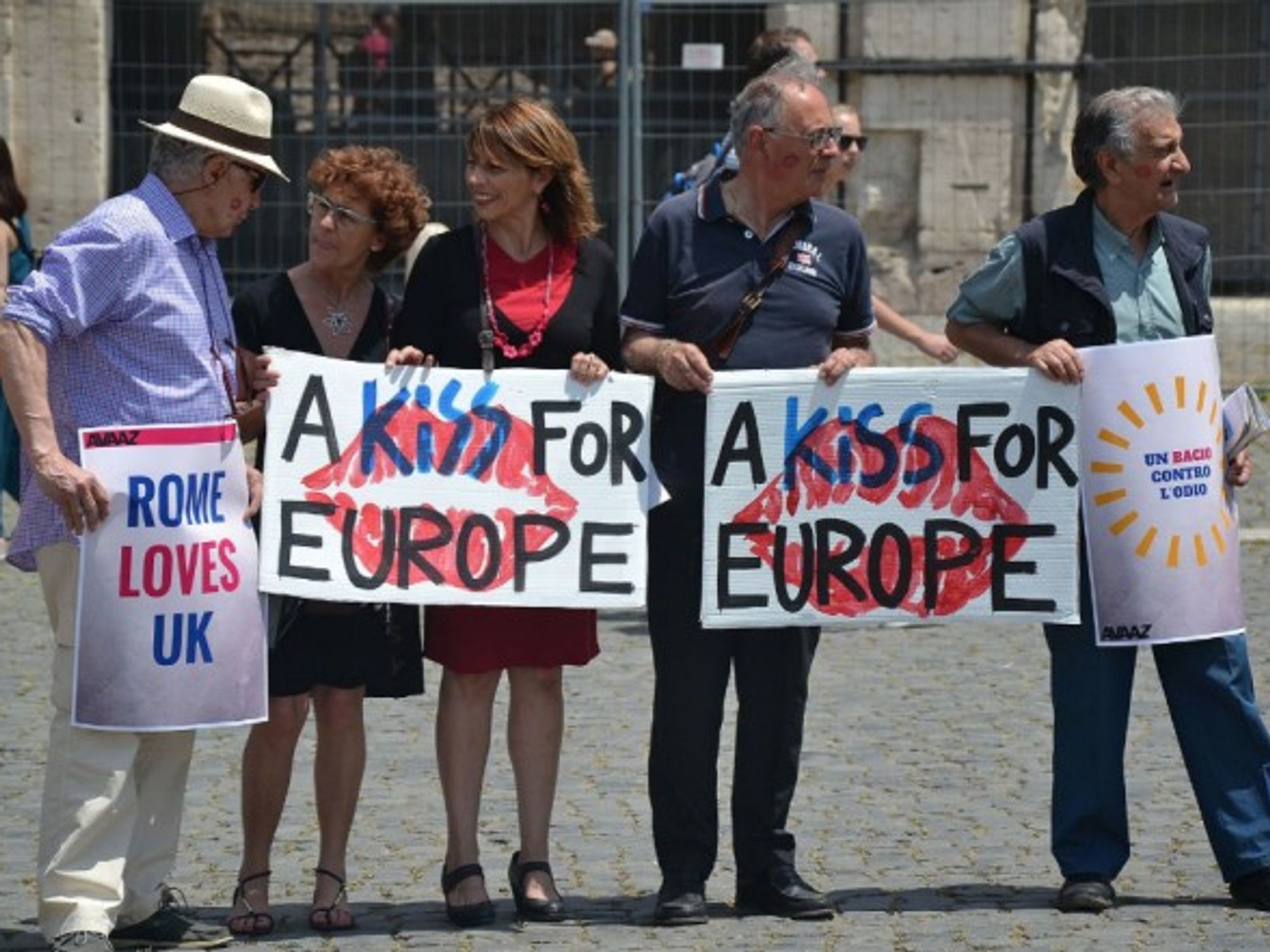 Anti Brexit protestors gather in Rome
