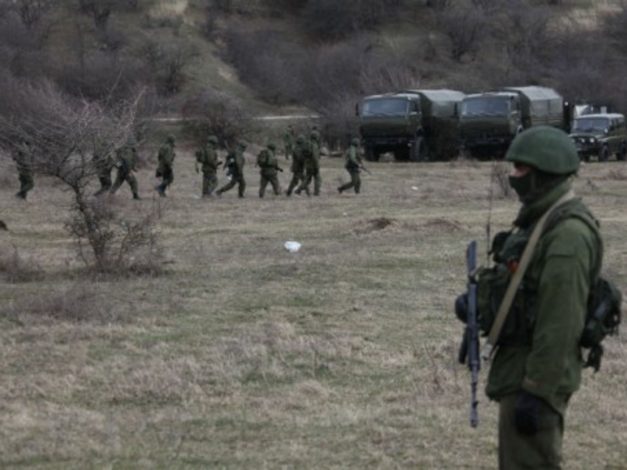 Armed guards outside a Ukrainian military compound in Simferopol, Crimea, on March 4