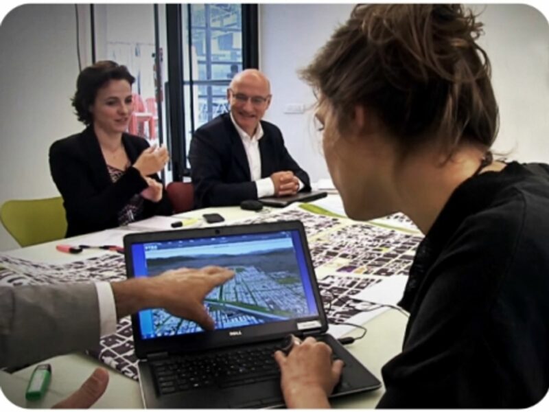 Artelia team taking a look at Santiago's future
