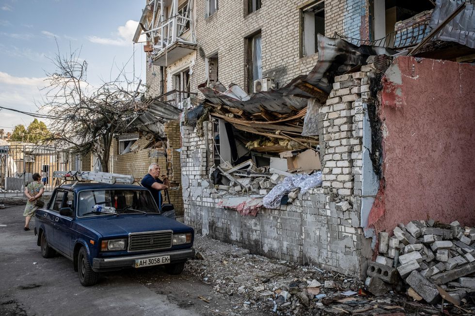 Artillery strike in Donetsk