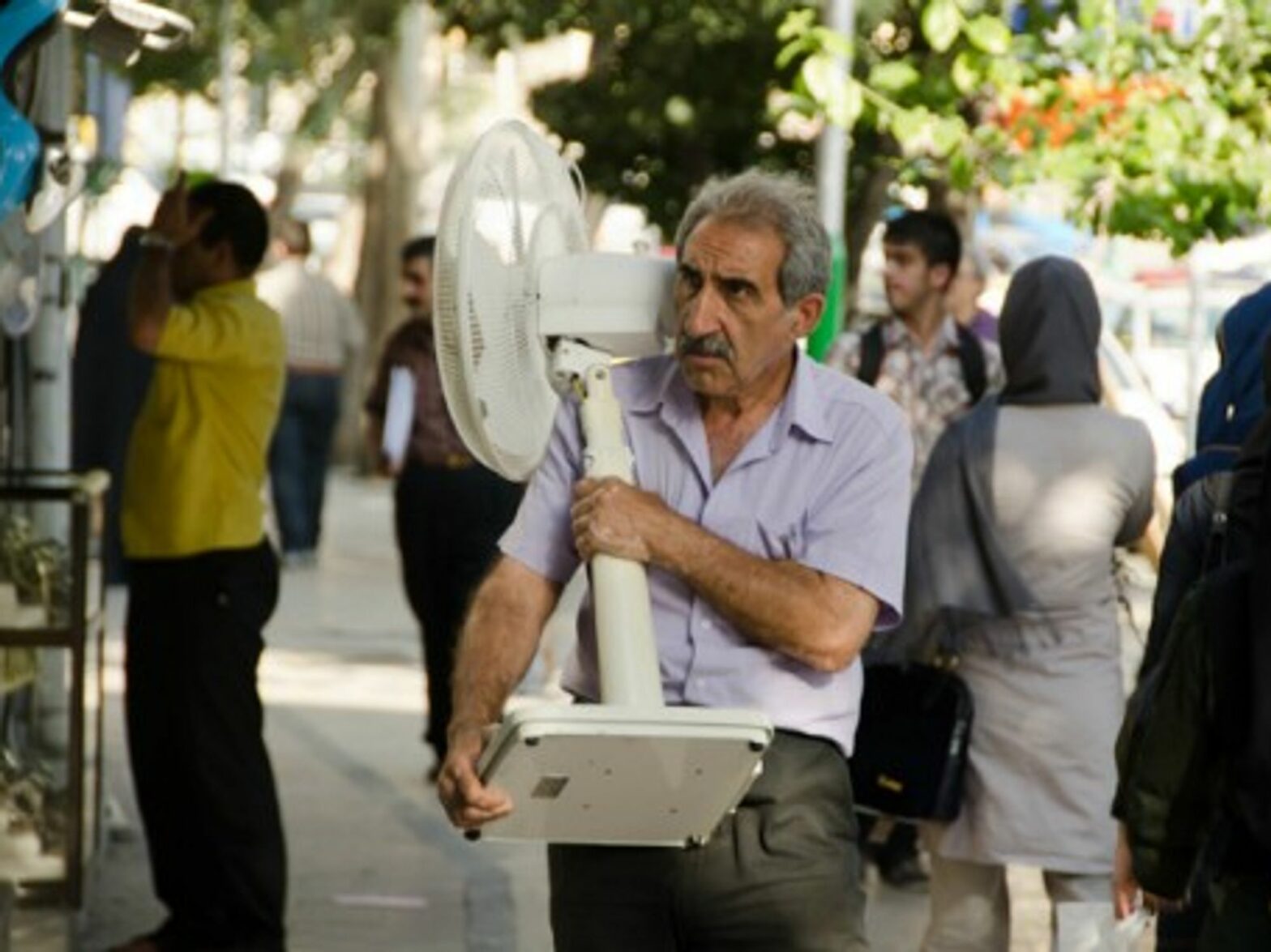 As 'Drought' Approaches, Iranians Warned To Conserve Water