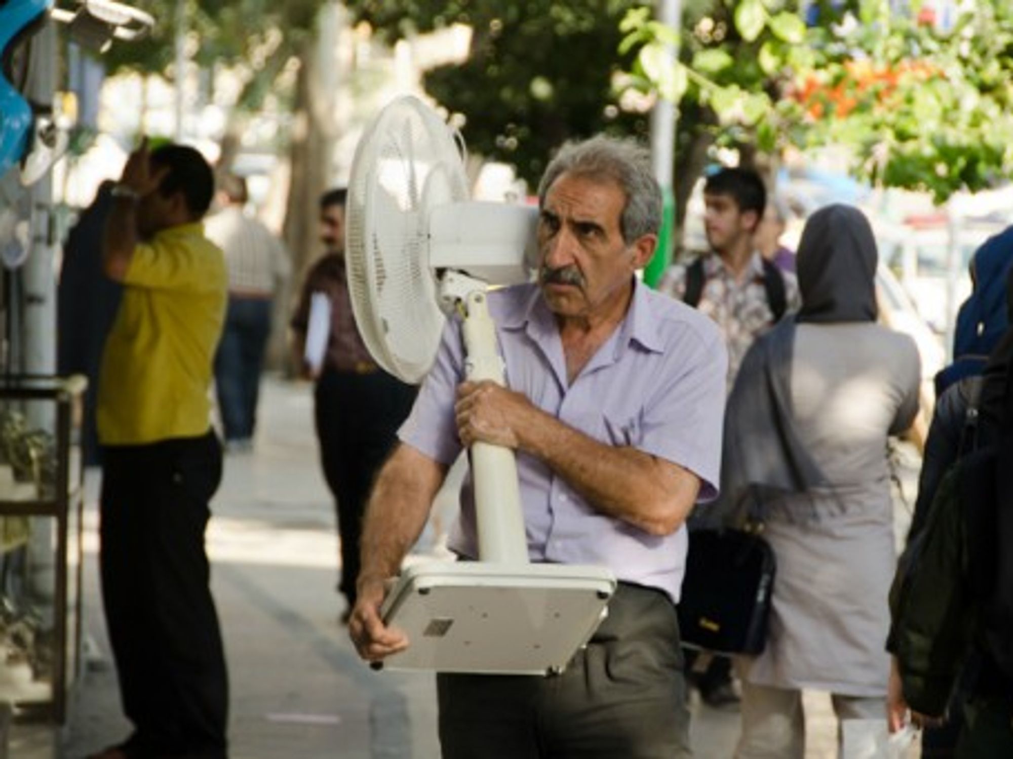As 'Drought' Approaches, Iranians Warned To Conserve Water