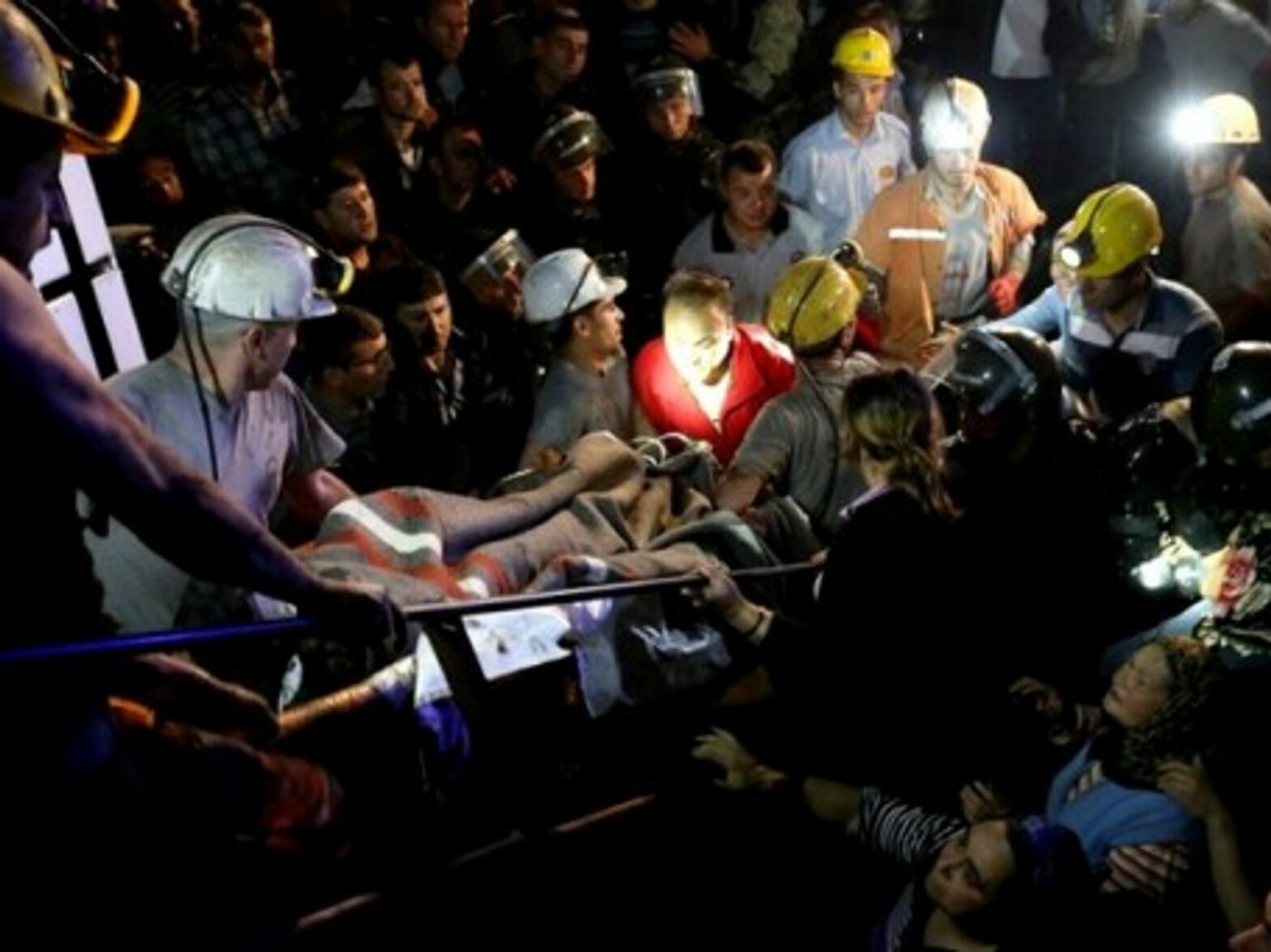 At least 205 workers have been killed in a fire following an explosion in a coal mine in western Turkey