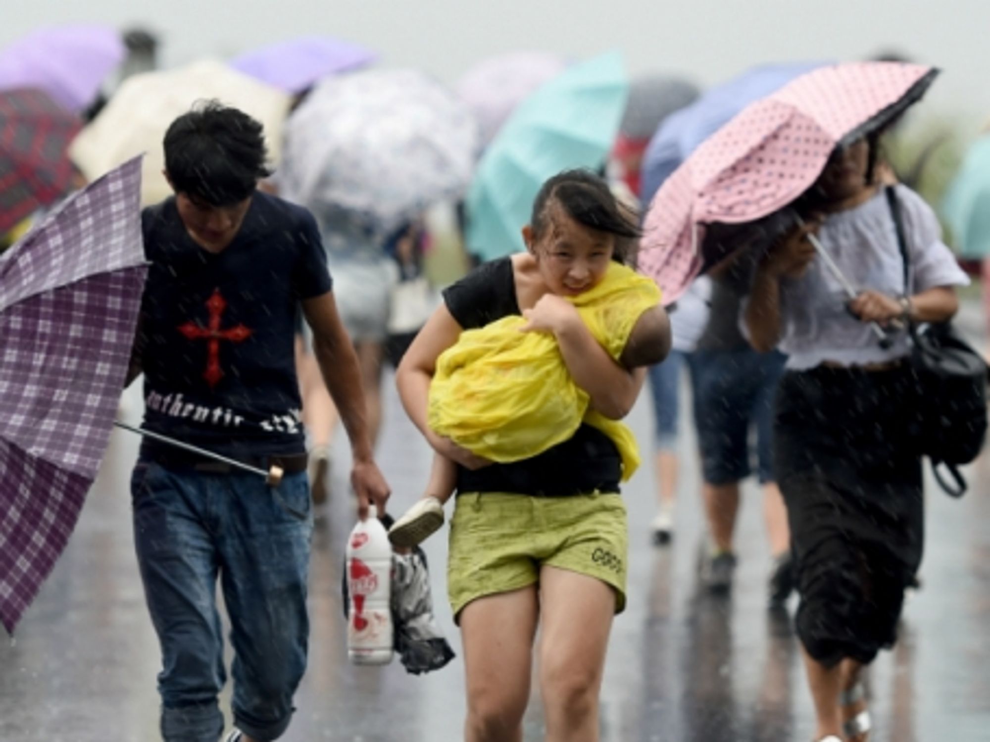 Attacks In Turkey, Weakened Typhoon, Space Veggies