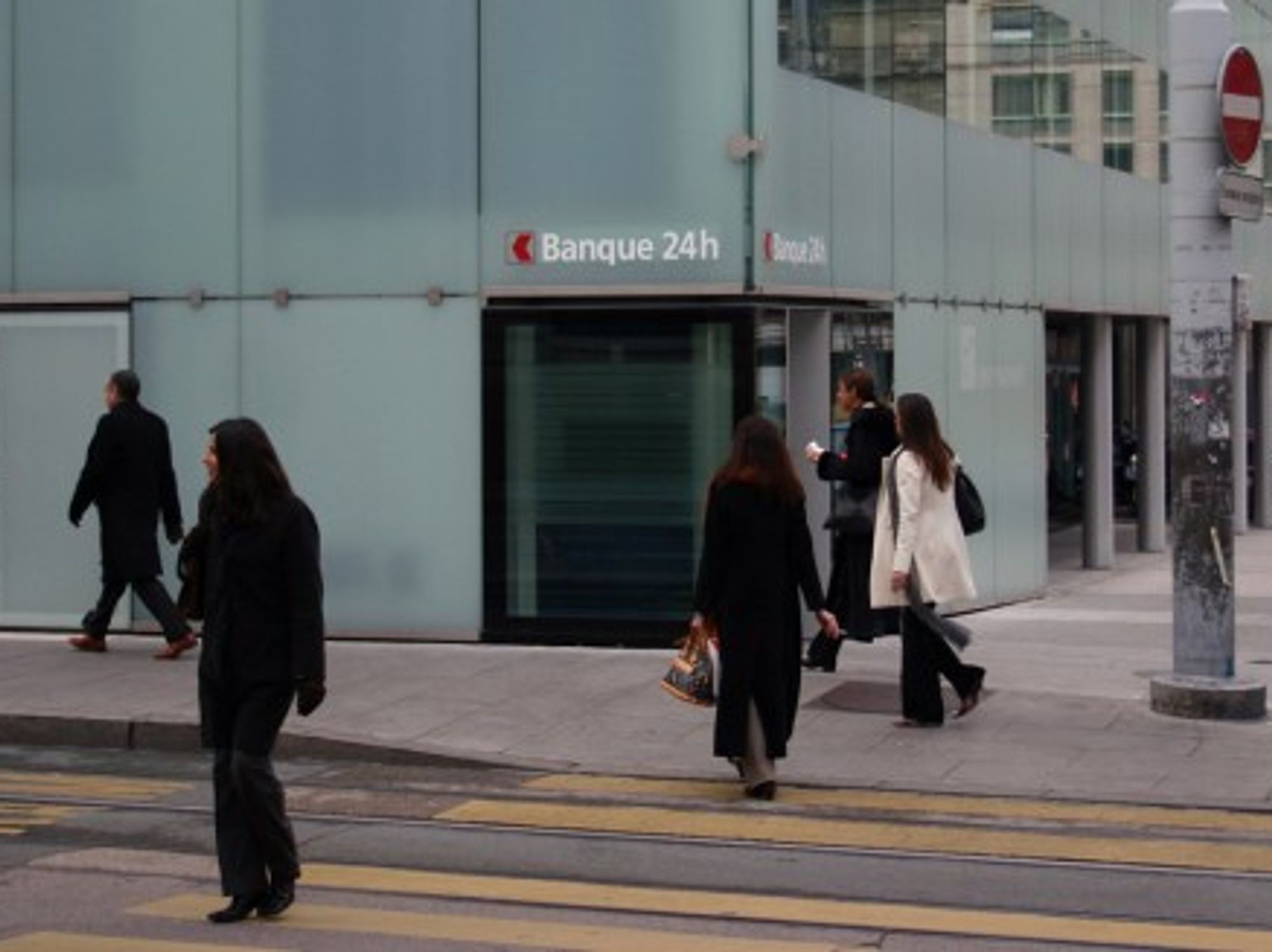 Banks are everywhere in Geneva (tillwe)