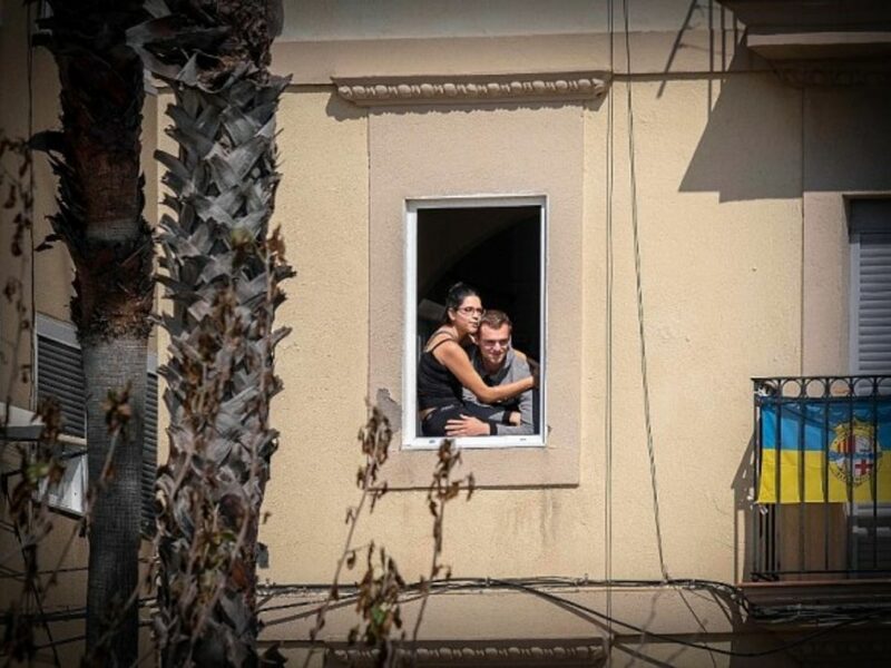 Barcelona couple quarantined