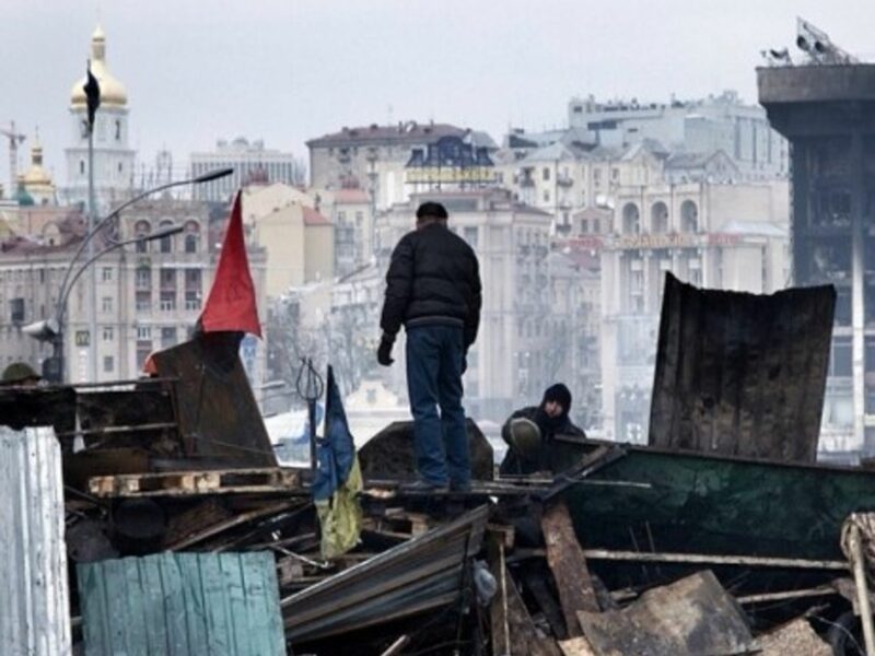 Barricades in Kievâ€™s Independence Square