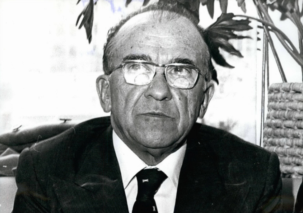 Black-and-white portrait of S​ecretary General of the Spanish Communist party Santiago Carrillo at the United Nations in New York in 1977