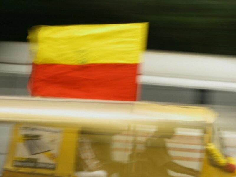 Blur of a Karnataka flag.