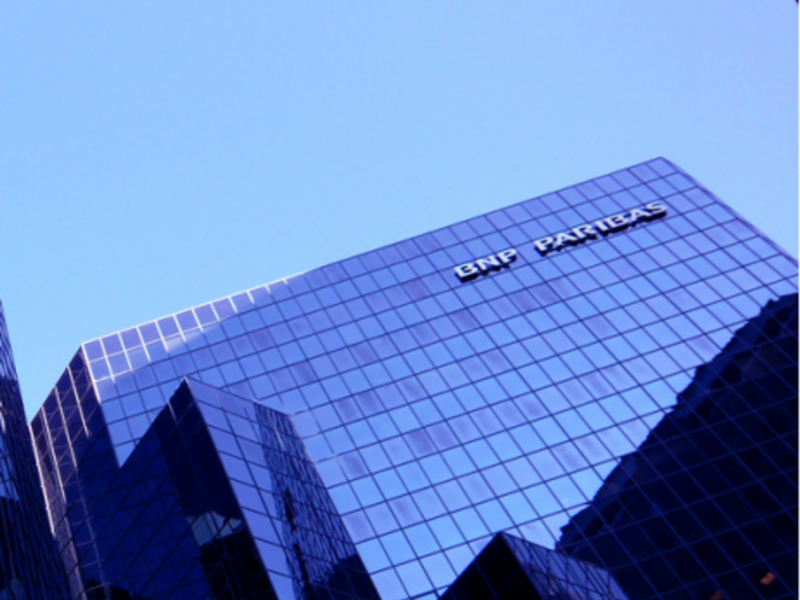 BNP Paribas is one of several French banks struggling (azartaz)