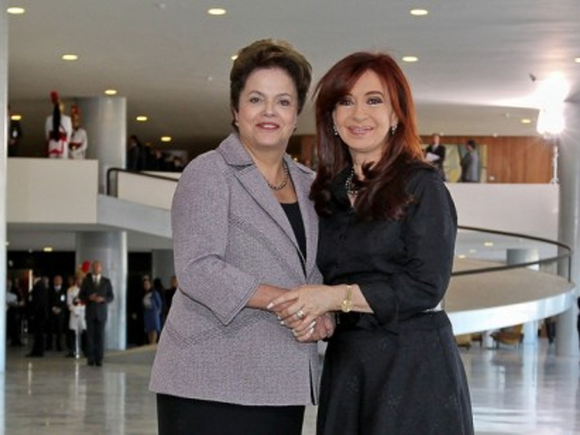 Brazilian leader Dilma Rousseff (left) and Argentine President Crisitina Kirchner have cancer in common