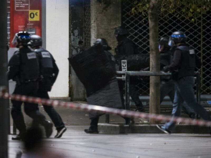 Brussels Police Conduct Raids, French PM Warns Of Chemical Attack