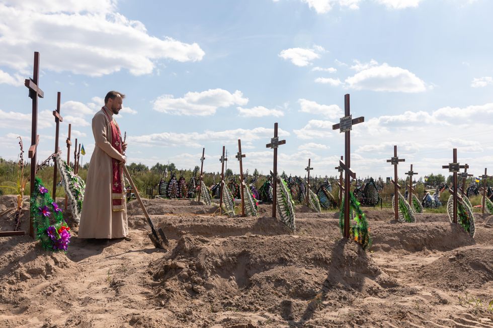Bucha massacre graves