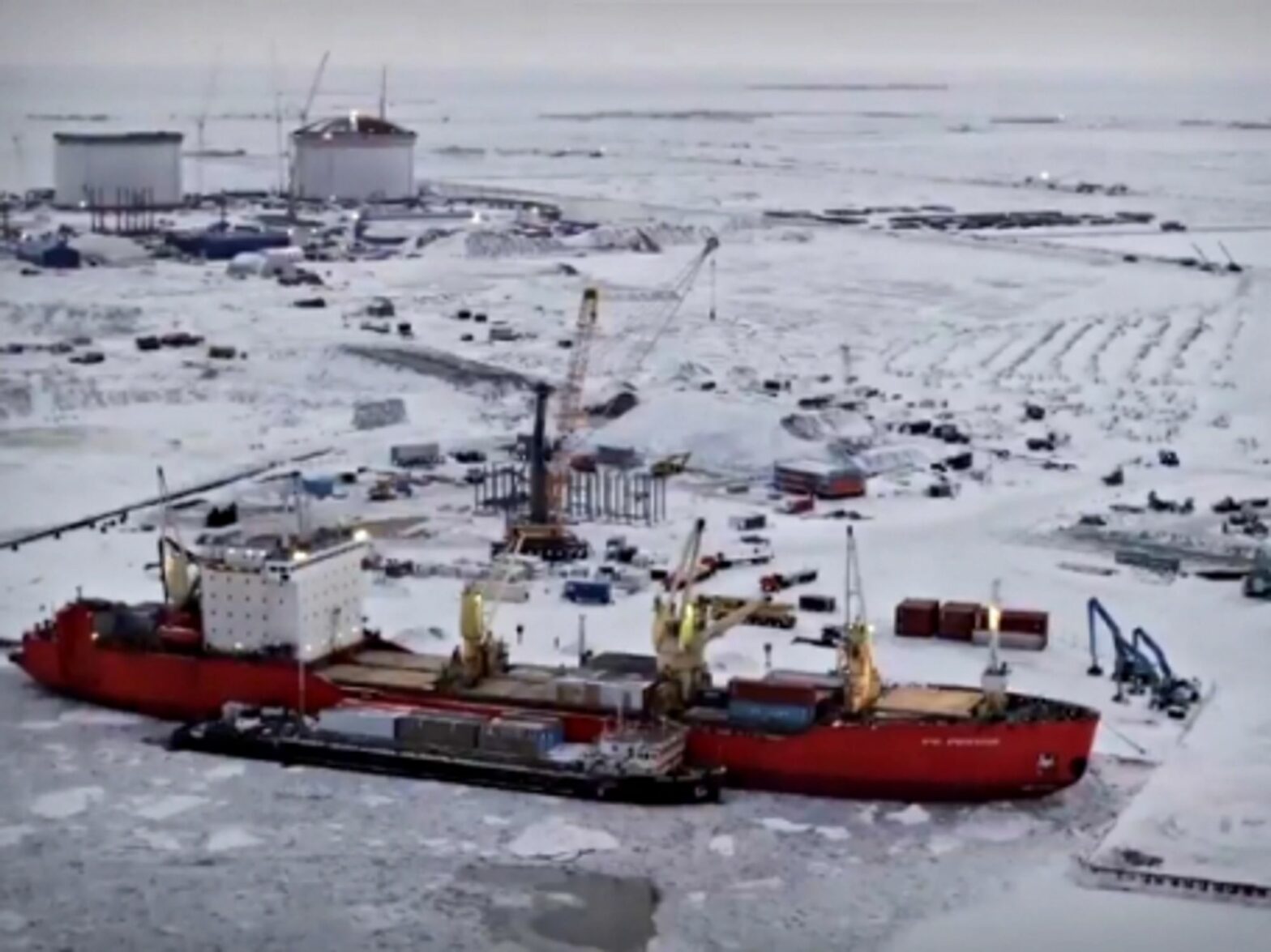 Building Yamal LNG