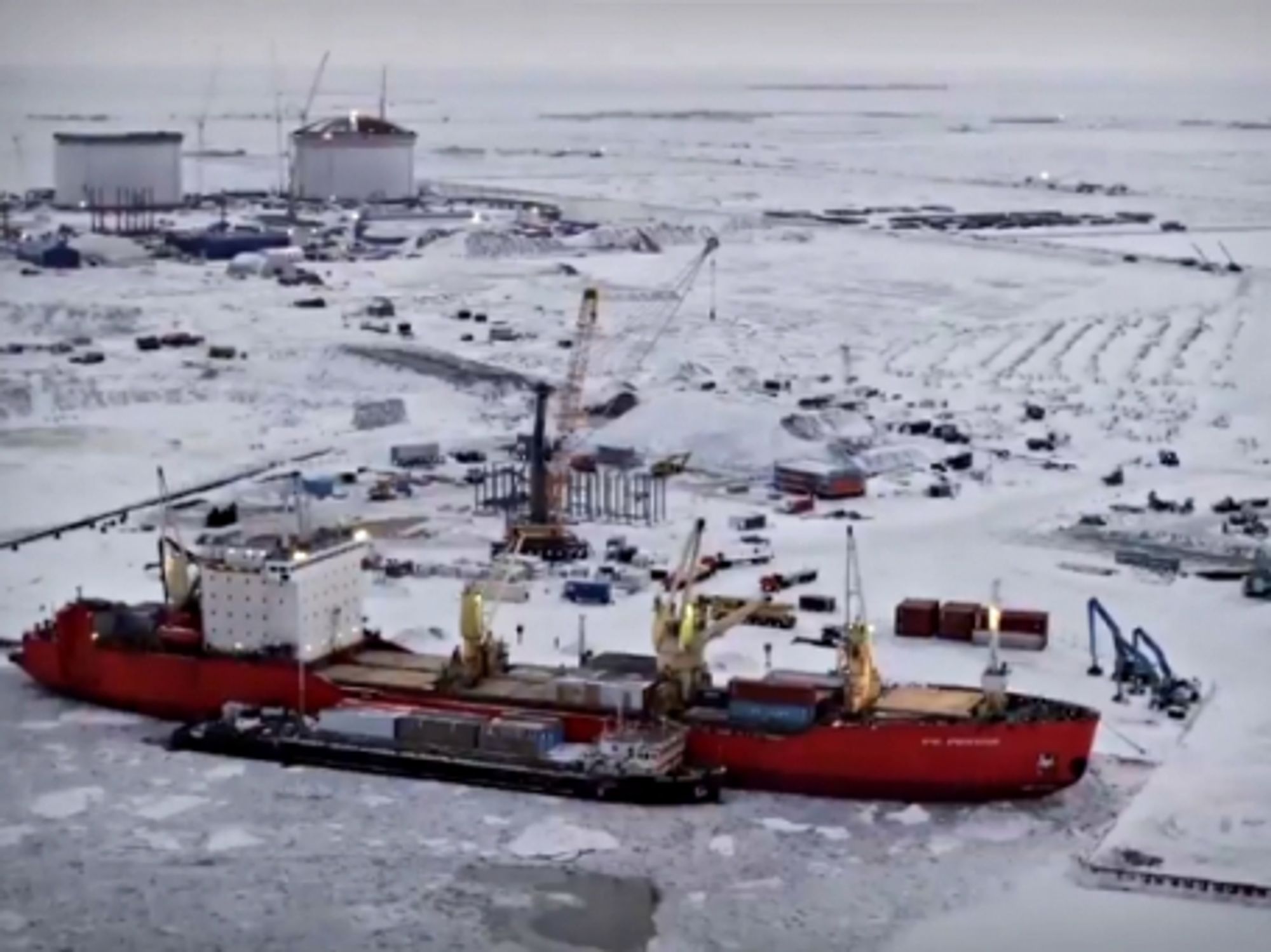 Building Yamal LNG
