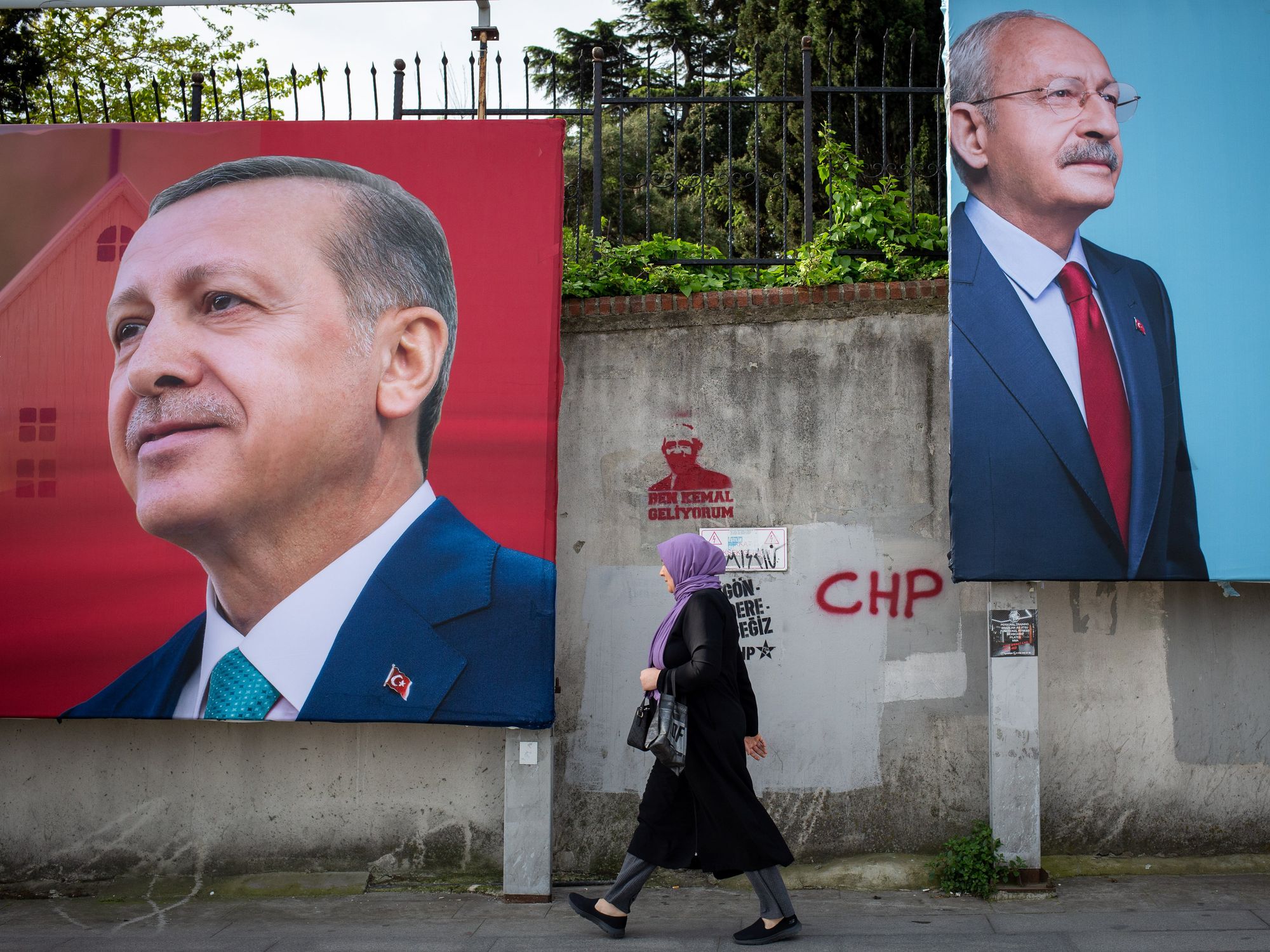 Campaign posters of opposition Republican People's Party, CHP leader Kemal Kilicdaroglu and Turkish President Recep Tayyip Erdogan