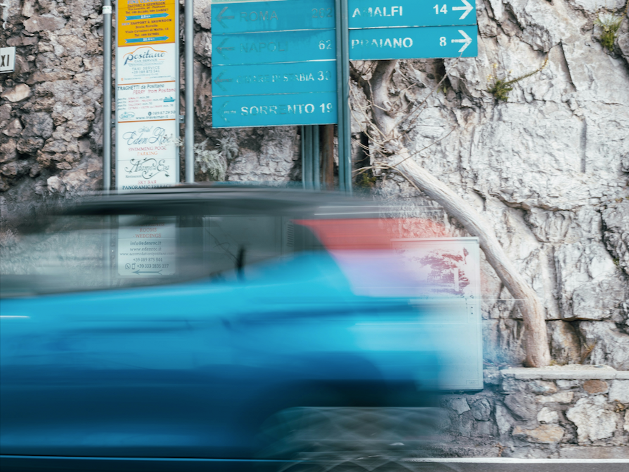 Smartphones, Seatbelts And The Italian Art Of Approximate Road Safety