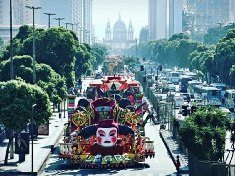 Carnaval floats in Rio