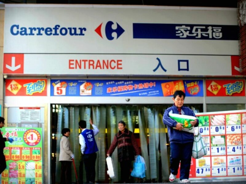 Carrefour will sell its operations in China